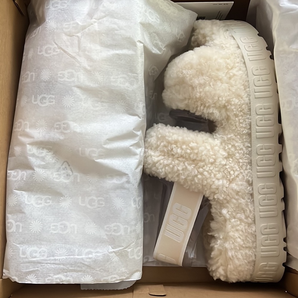 UGG Oh Fluffita Slipper NWT - Picture 6 of 9